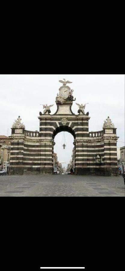 Duca Di Uzeda Bed And Breakfast Catania Exterior photo